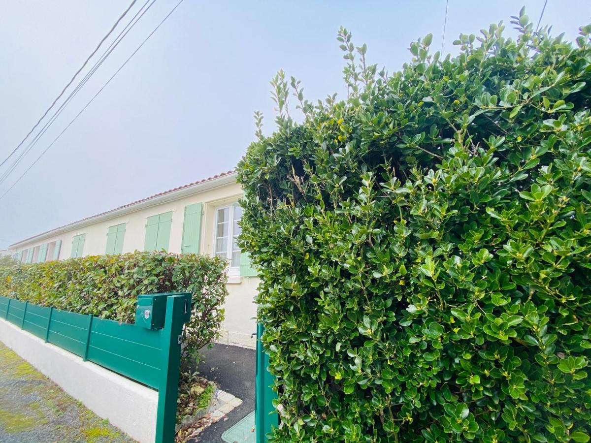 Maison De Campagne Chez Trabou Et Loulou 20 Min De La Rochelle Aigrefeuille-dʼAunis Exteriör bild